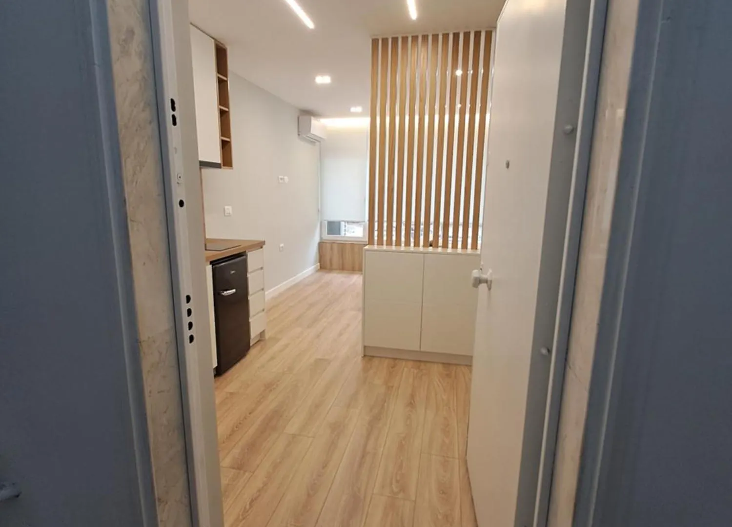 Lägenhet Comfy Studio In Tirana Albanien